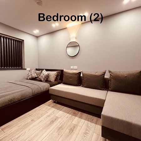 Urban Escape *4 Bedroom House* With Free Parking Birmingham Exterior photo