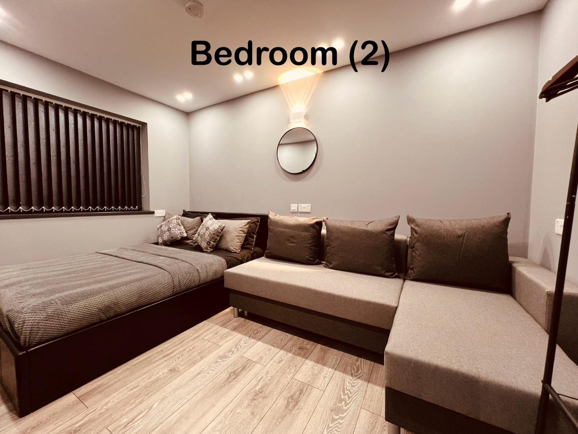 Urban Escape *4 Bedroom House* With Free Parking Birmingham Exterior photo